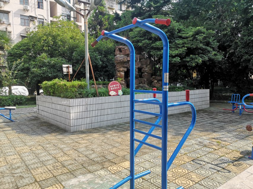 多功能锻炼器