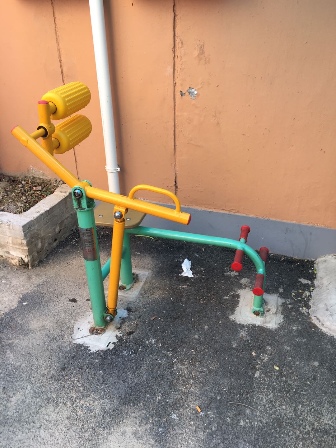 腹背锻炼器