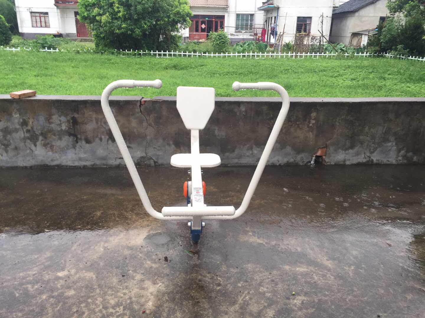 划船器