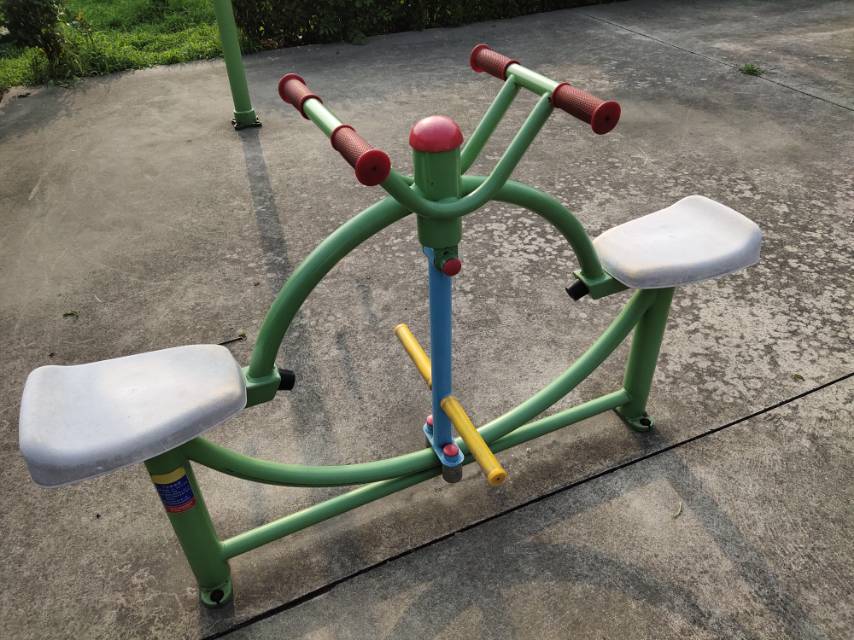 下肢康复器
