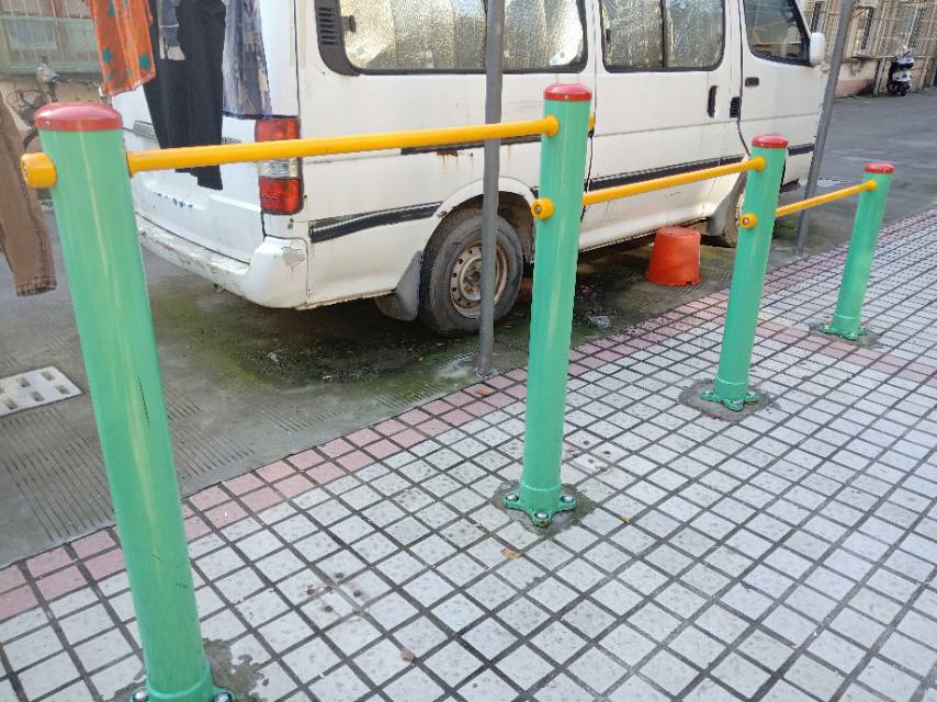 多联压腿架