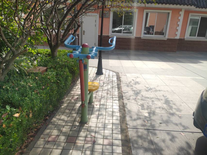 上肢锻炼器