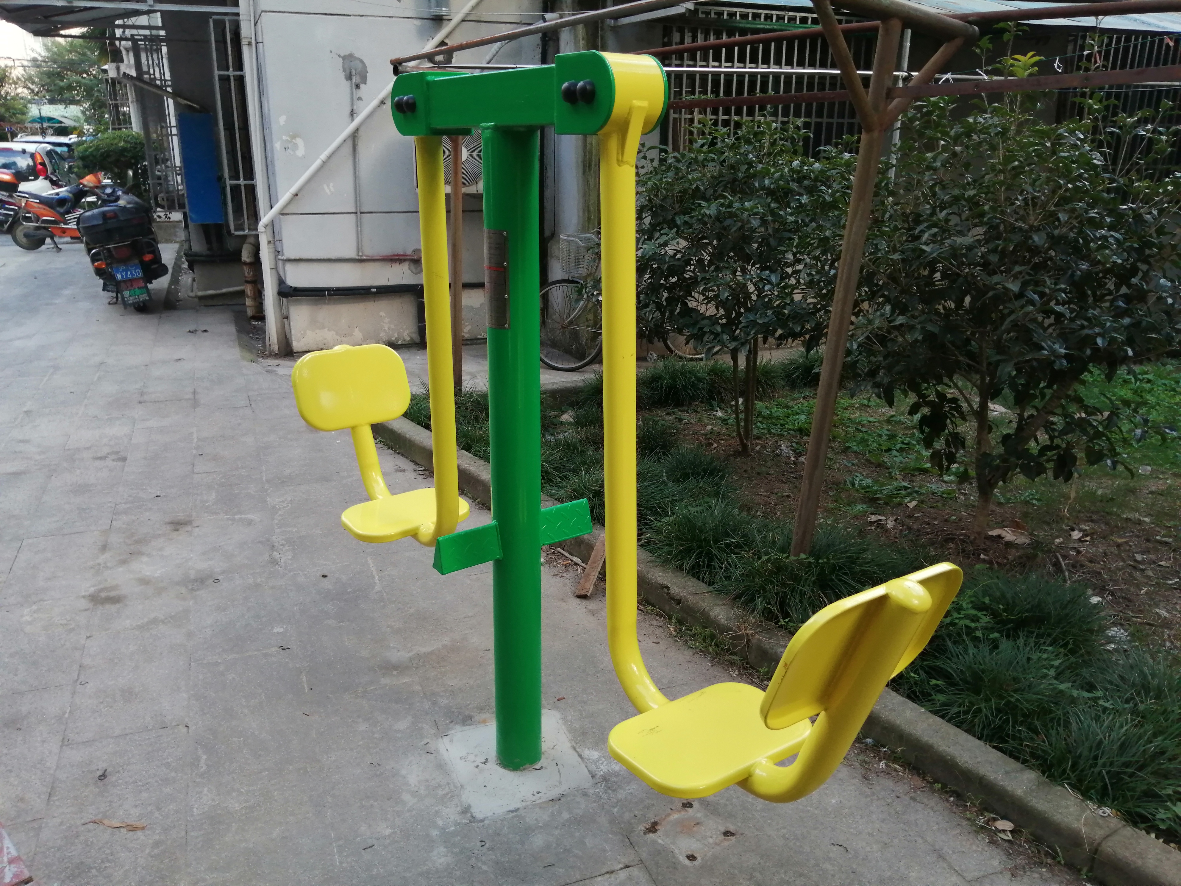 腿部按摩器