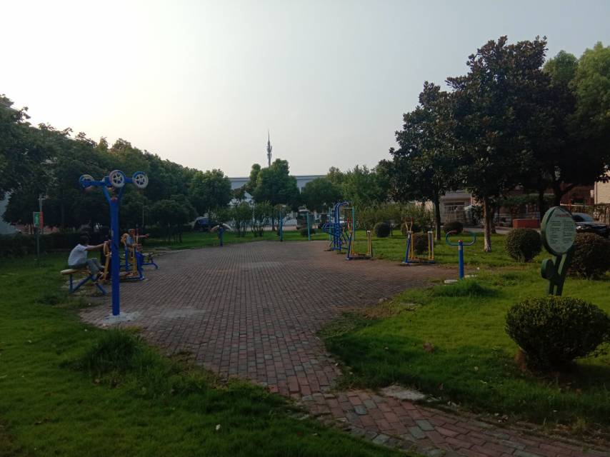 仓新小区北区市民健身点