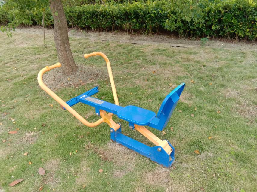 划船器