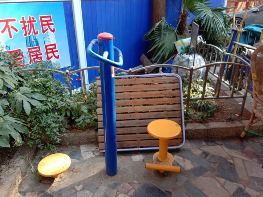 双位扭腰器