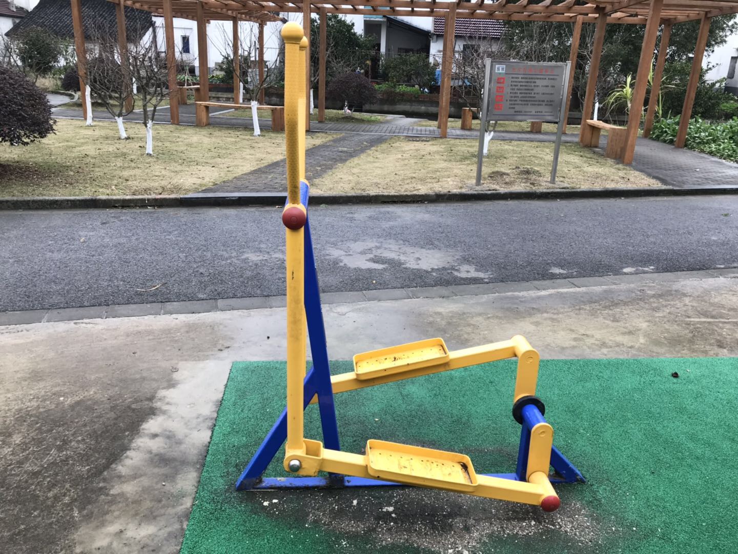 室外椭圆机