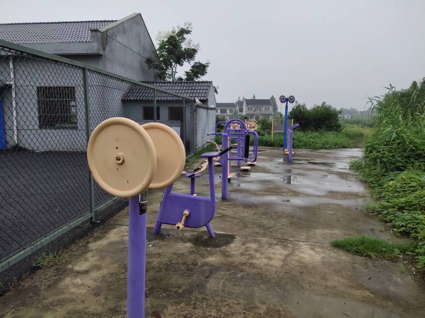 青浦区先锋村市民益智健身点