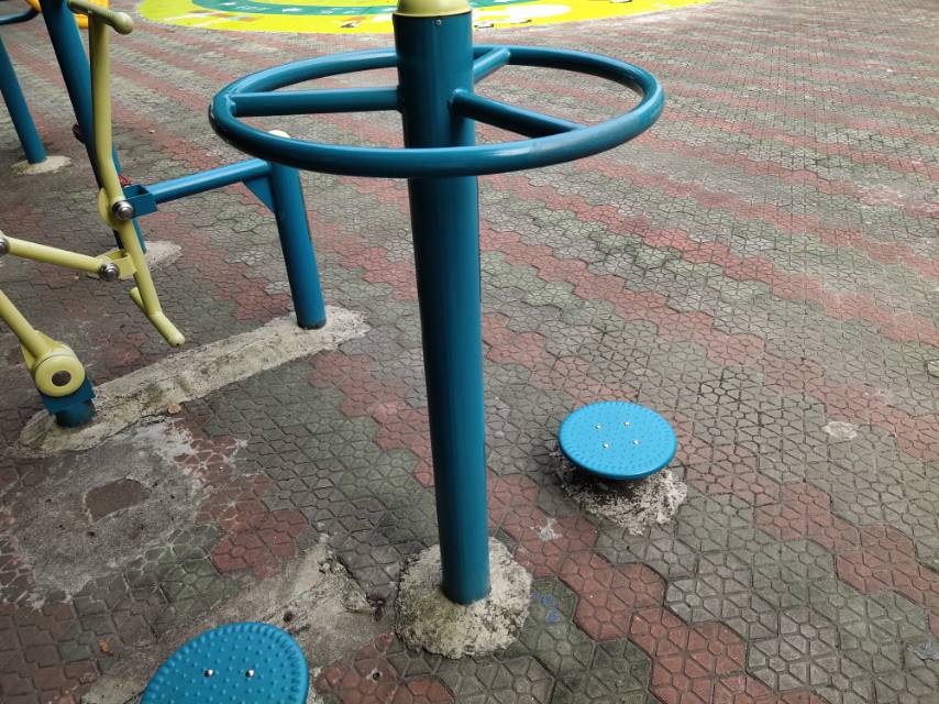 双位扭腰器