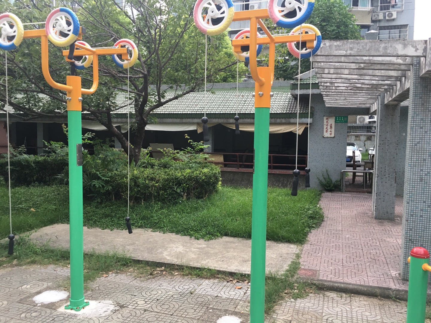 上肢牵引器
