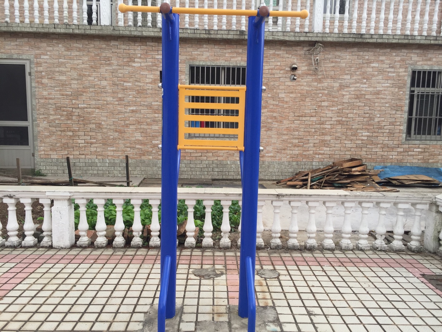多功能锻炼器