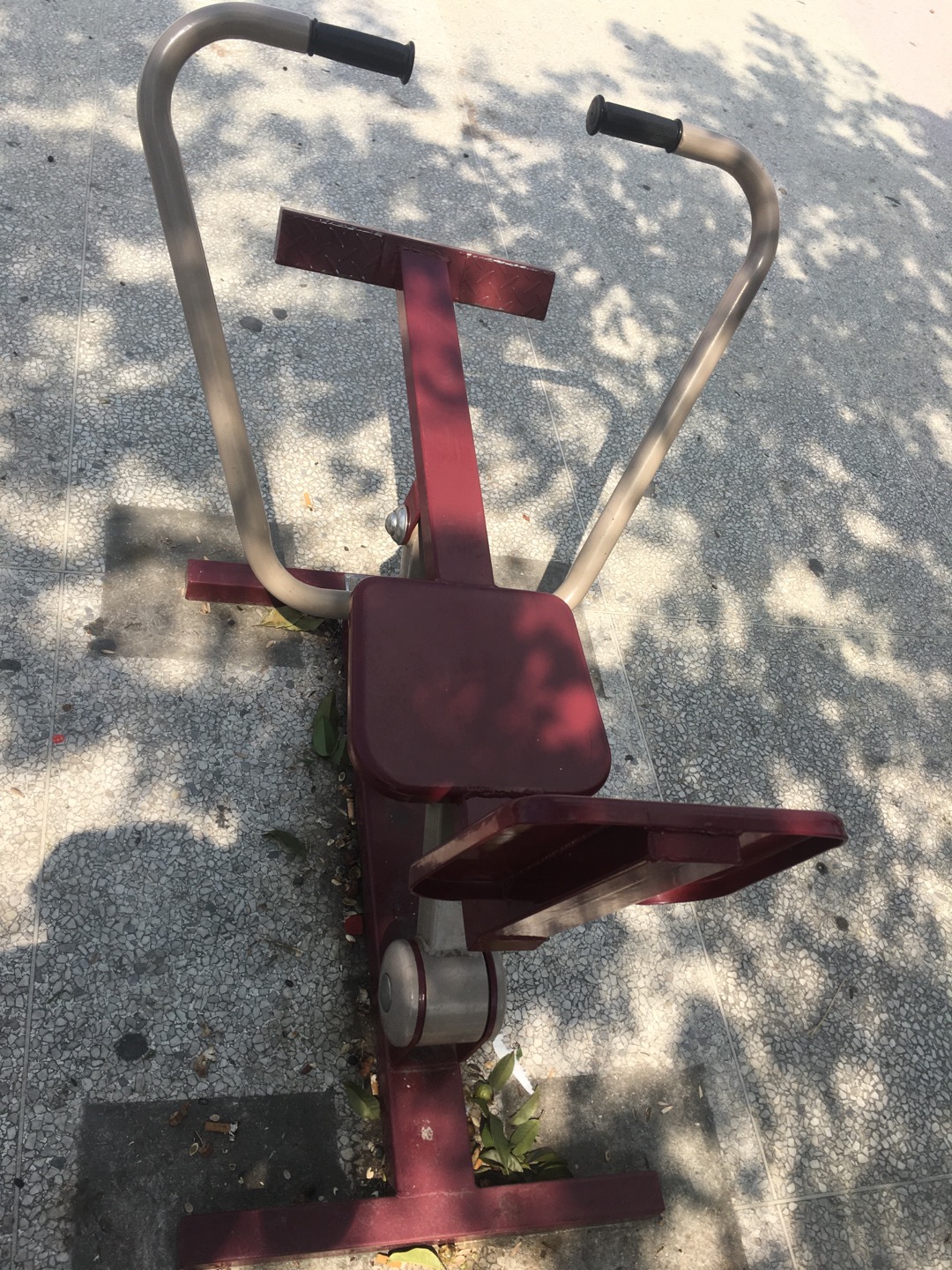 划船器