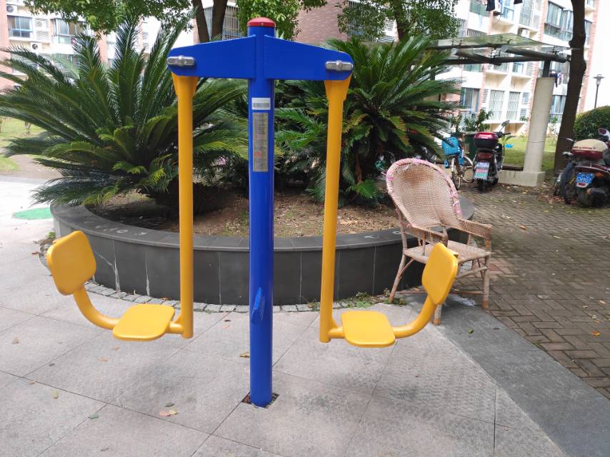 双位蹬力器