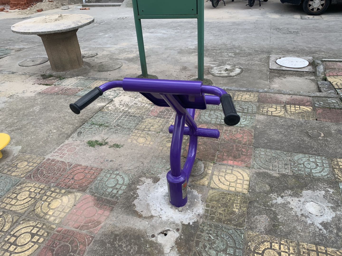 背肌训练器