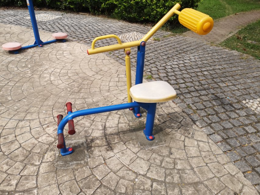 腹背锻炼器