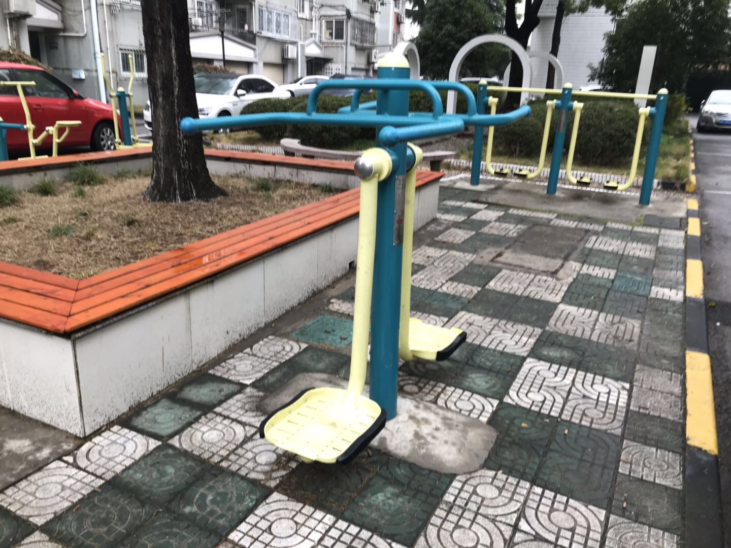 双人钟摆器