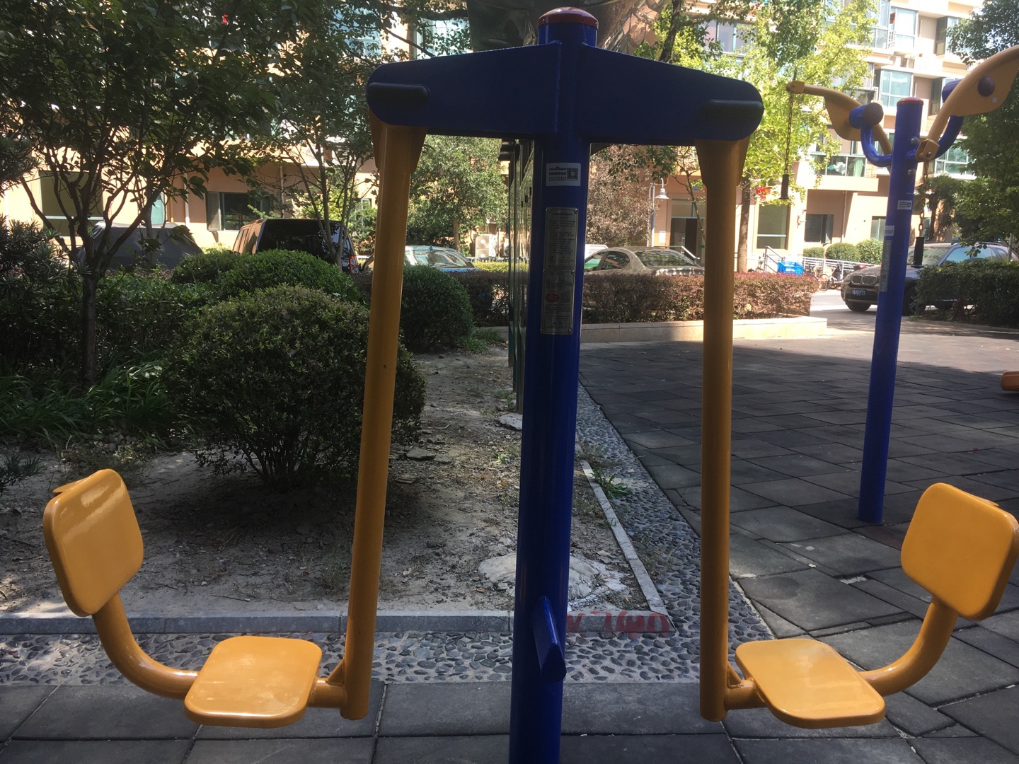 二位蹬力器