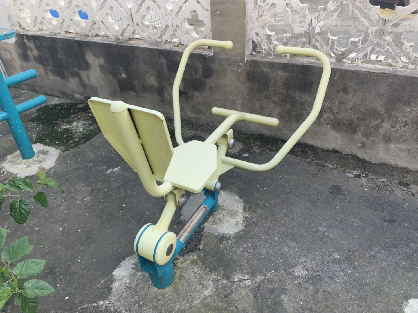 划船器