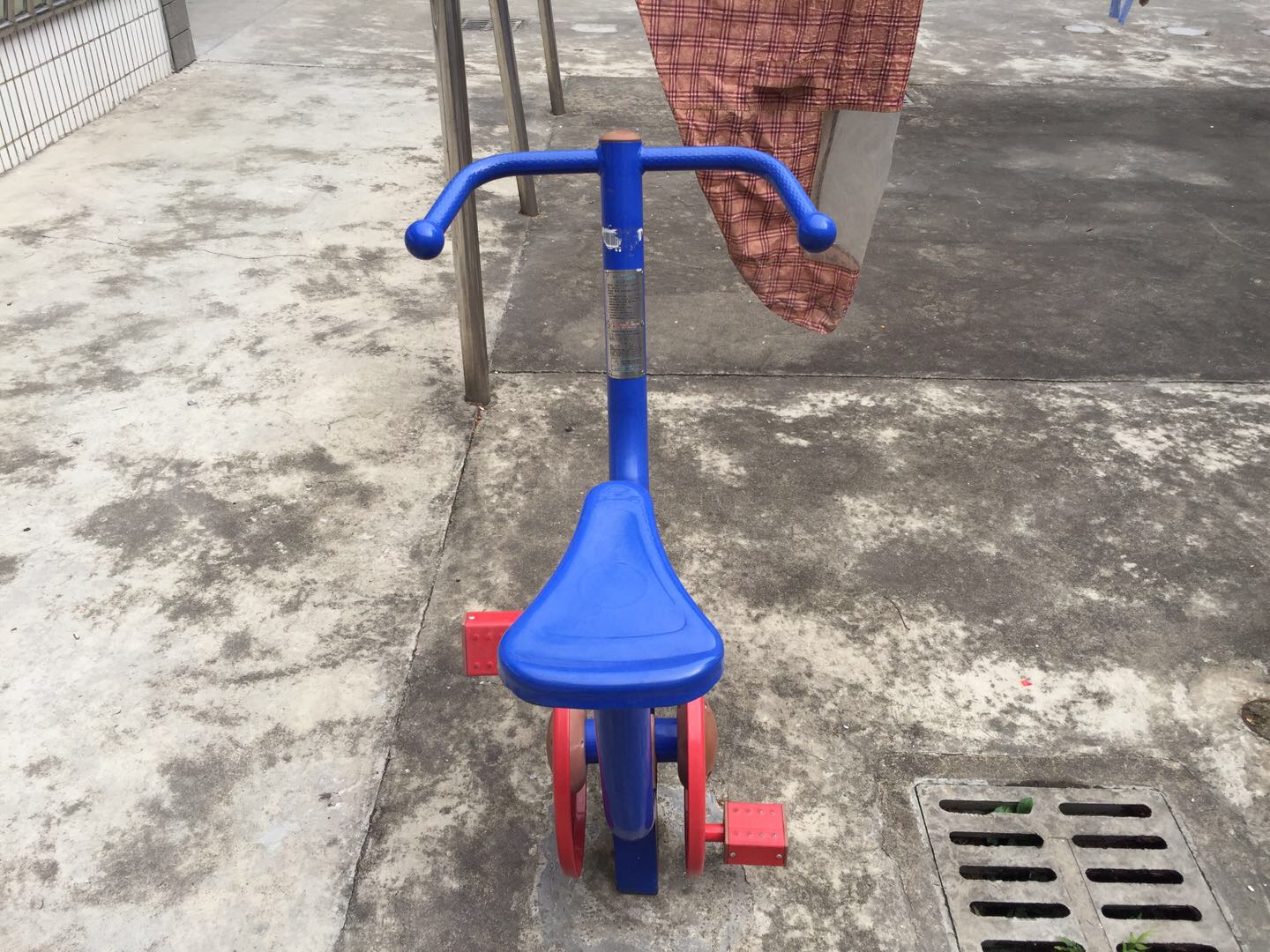 直立健身车