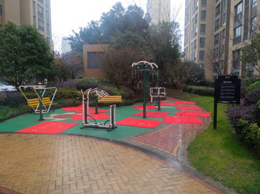 高台路1333弄小区市民健身点