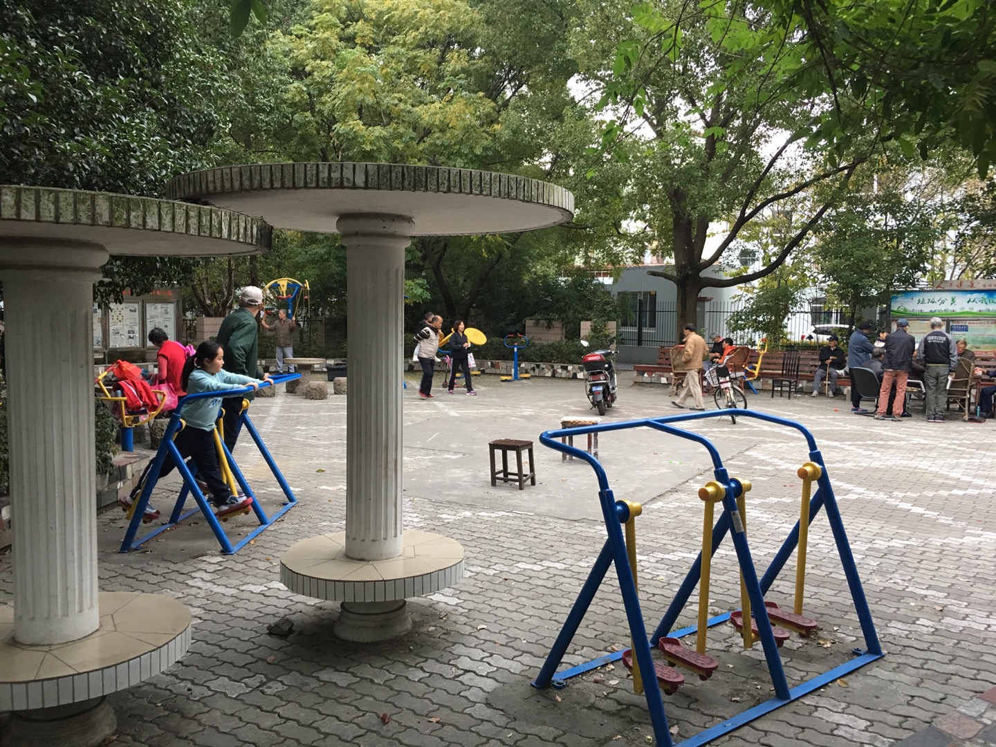 静安六居委健身点A