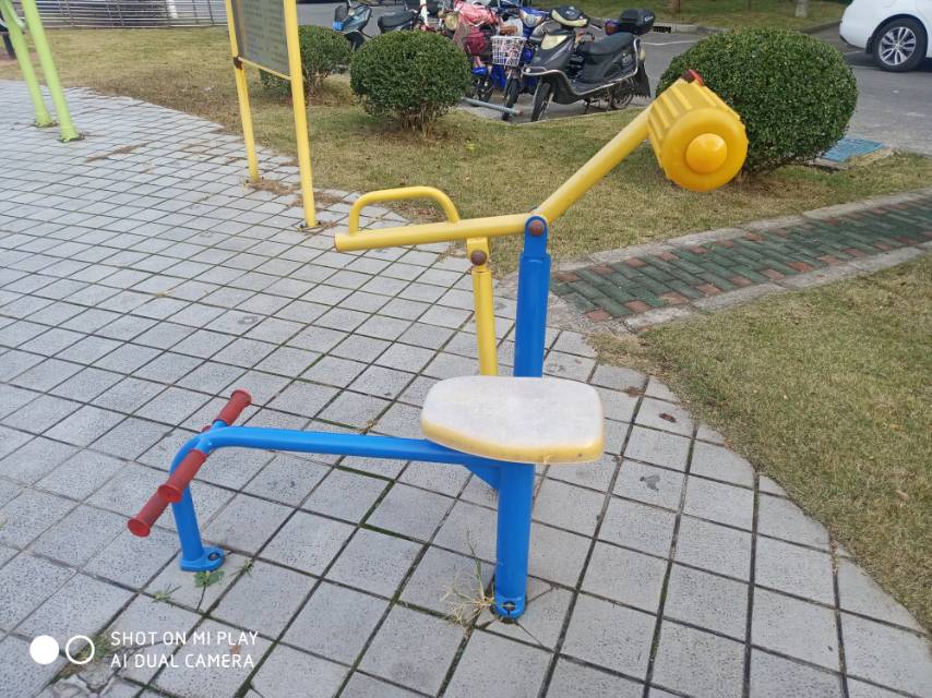腹背锻炼器