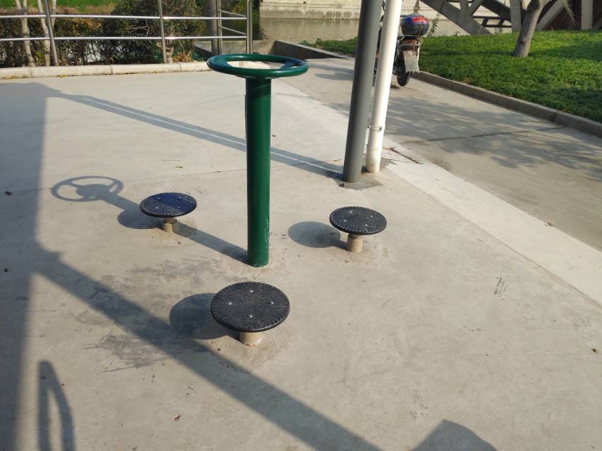 三人扭腰器