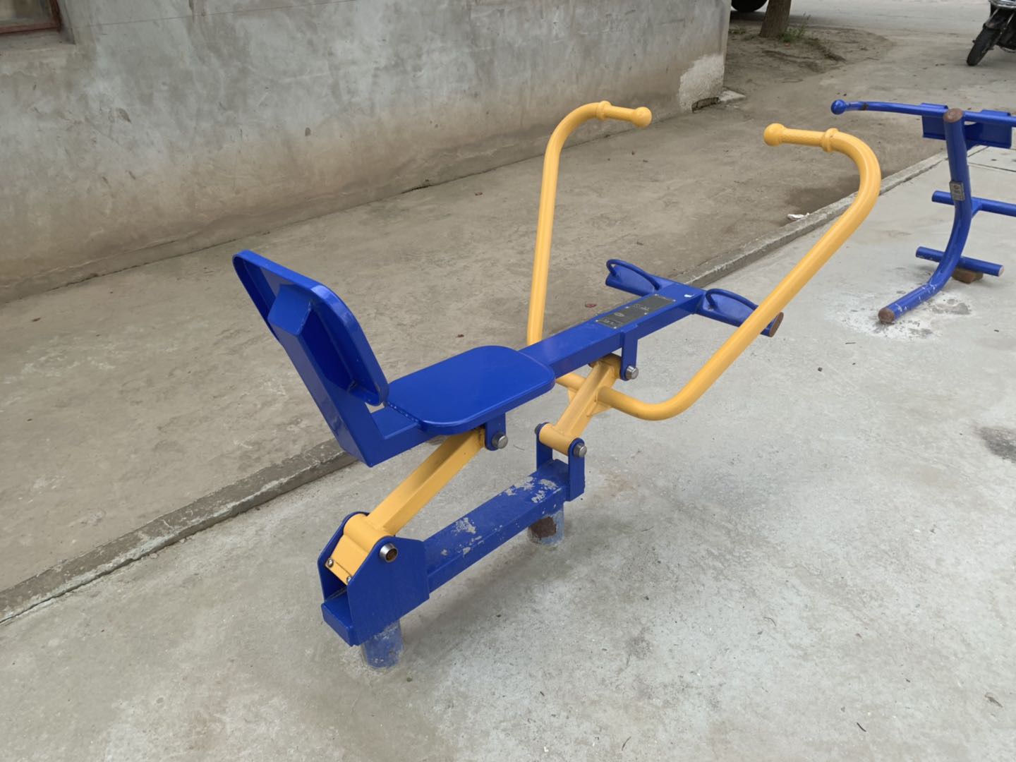 划船器