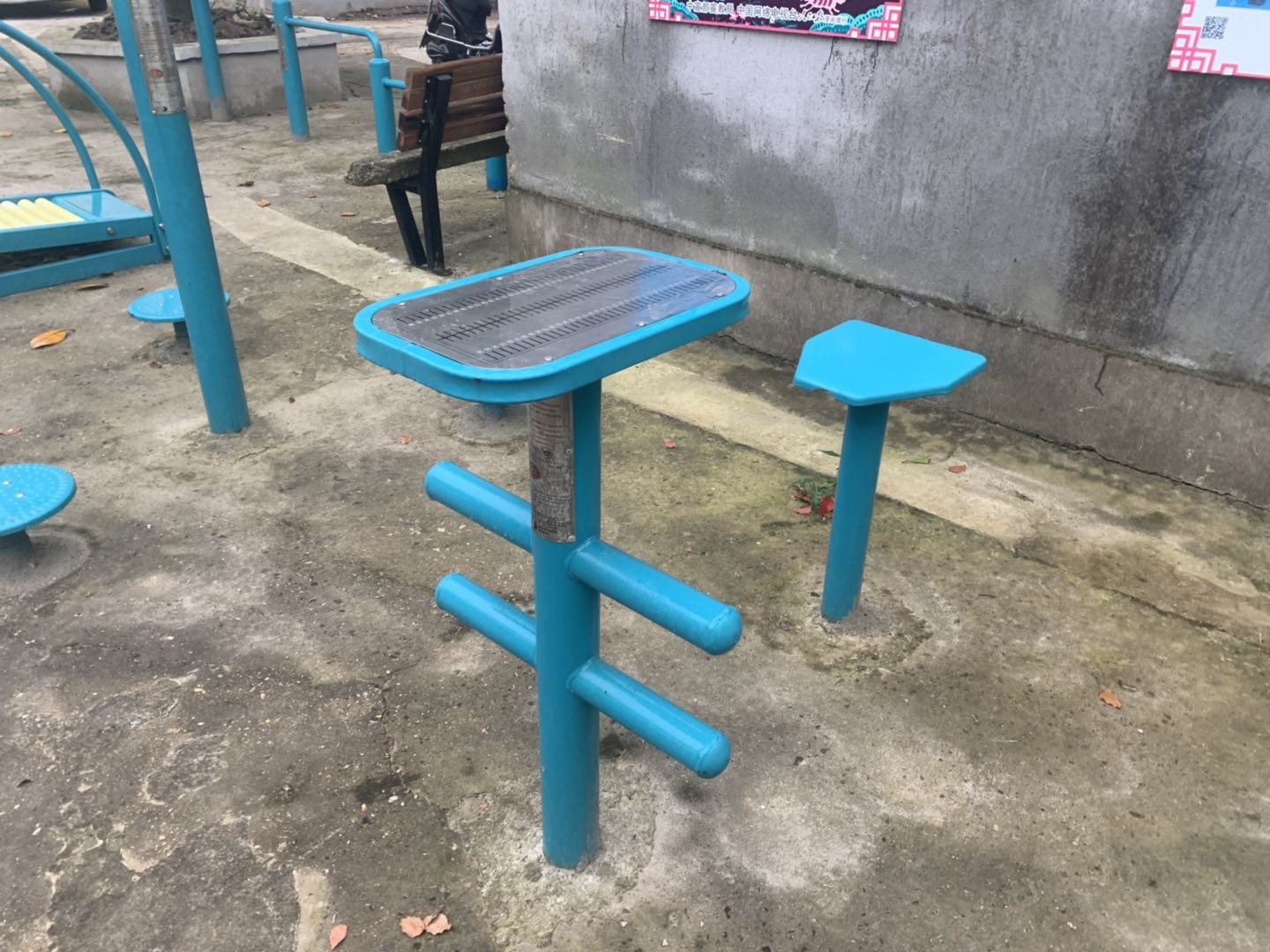 柔韧训练器