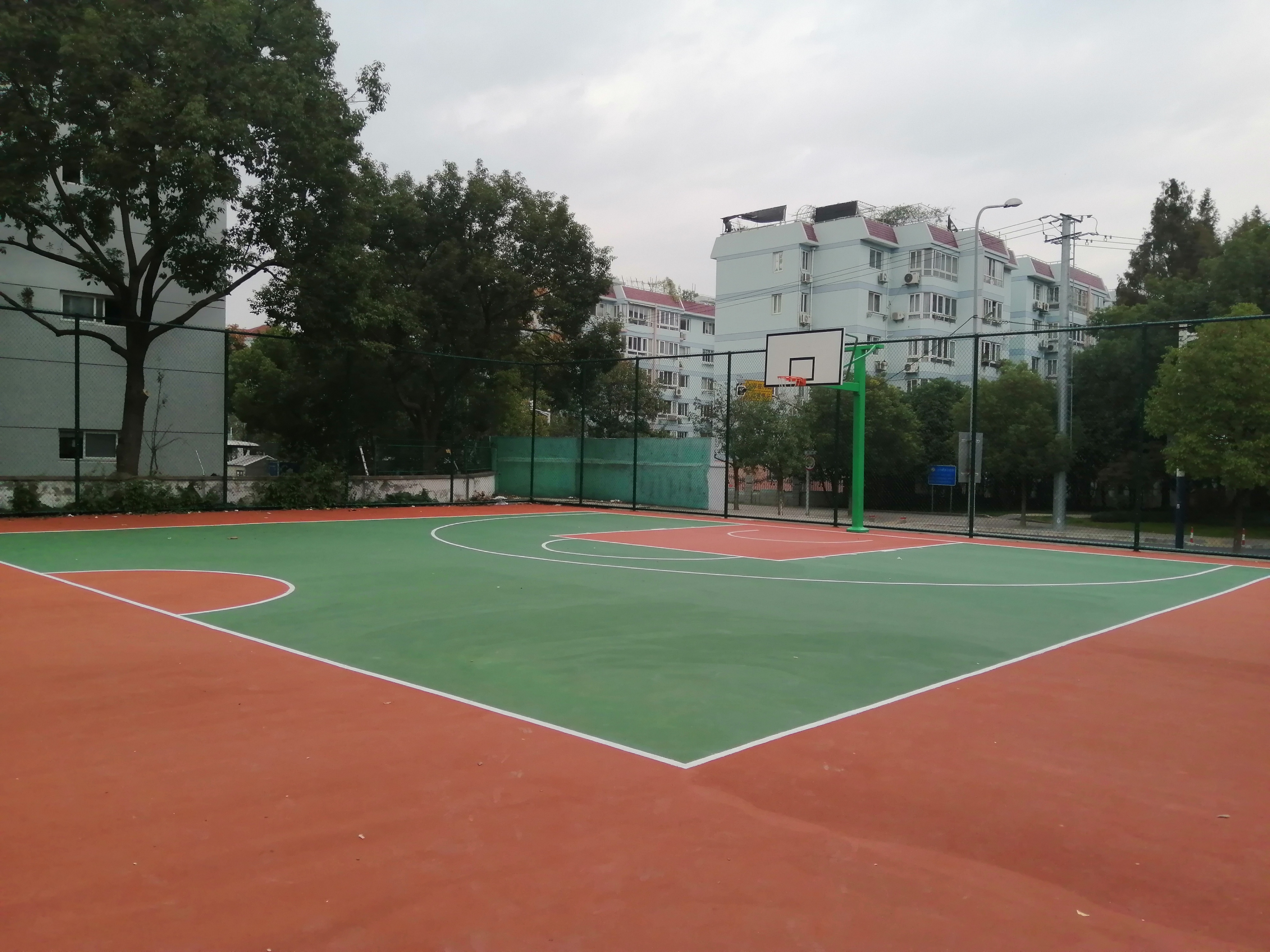 东闸路市民球场
