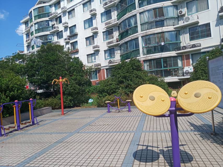 金浦苑居委会健身点