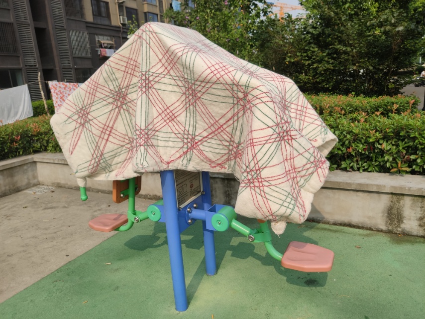 双立柱前推训练器