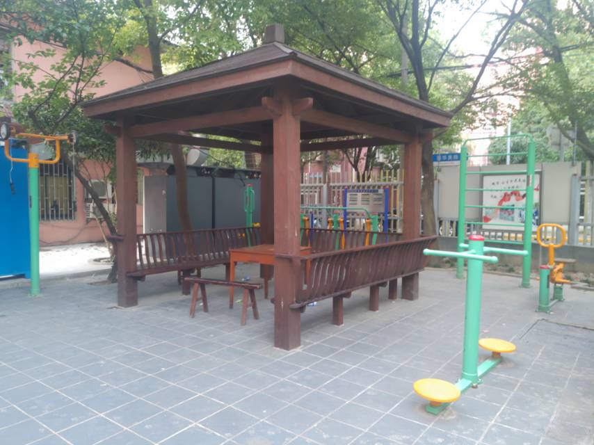 华美路居委健身点D