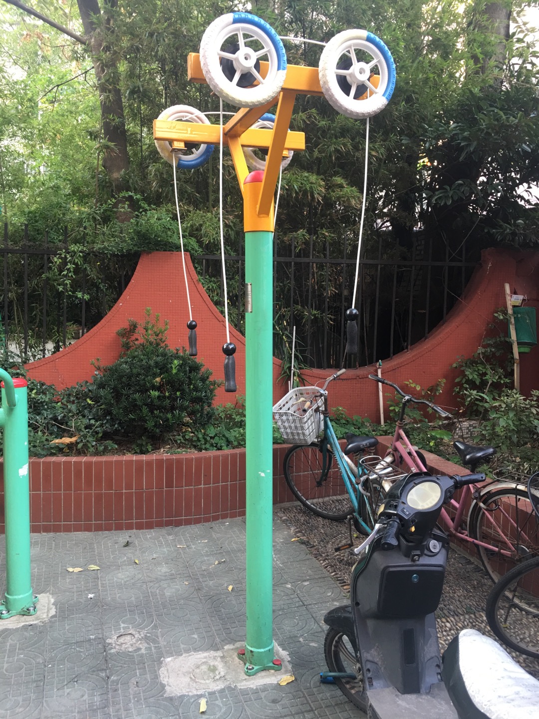 上肢锻炼器