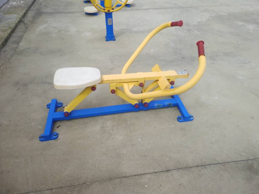 自重划船器