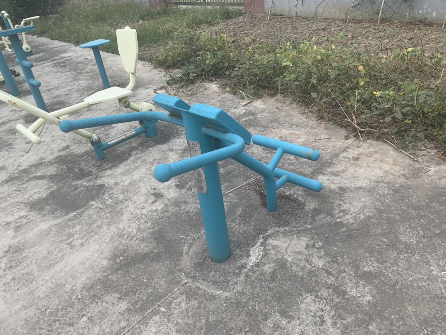 背肌训练器