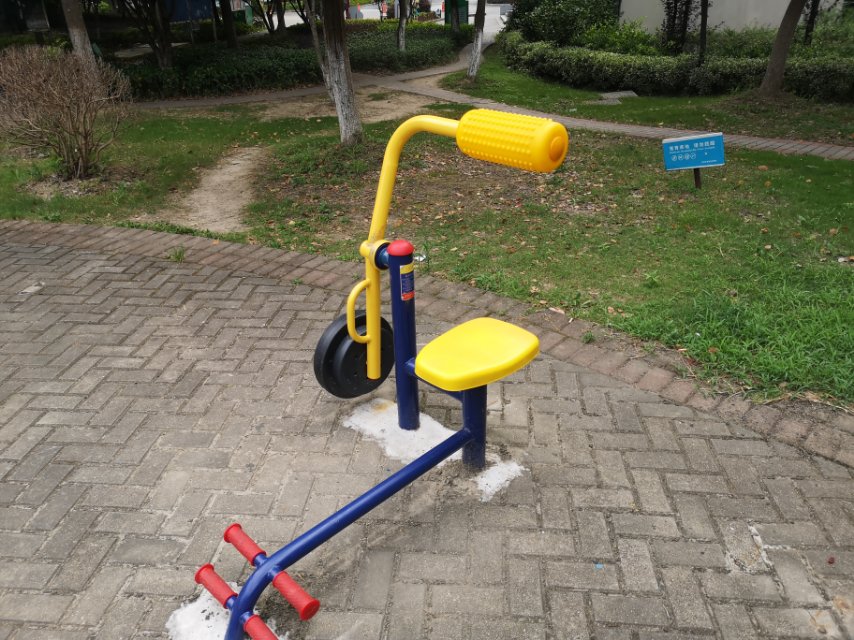 腹背锻炼器