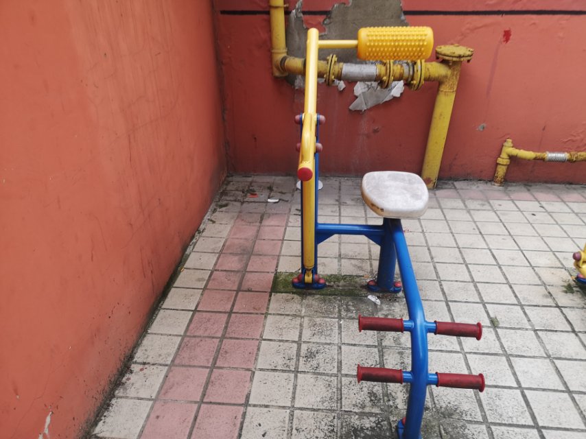 腹背锻炼器