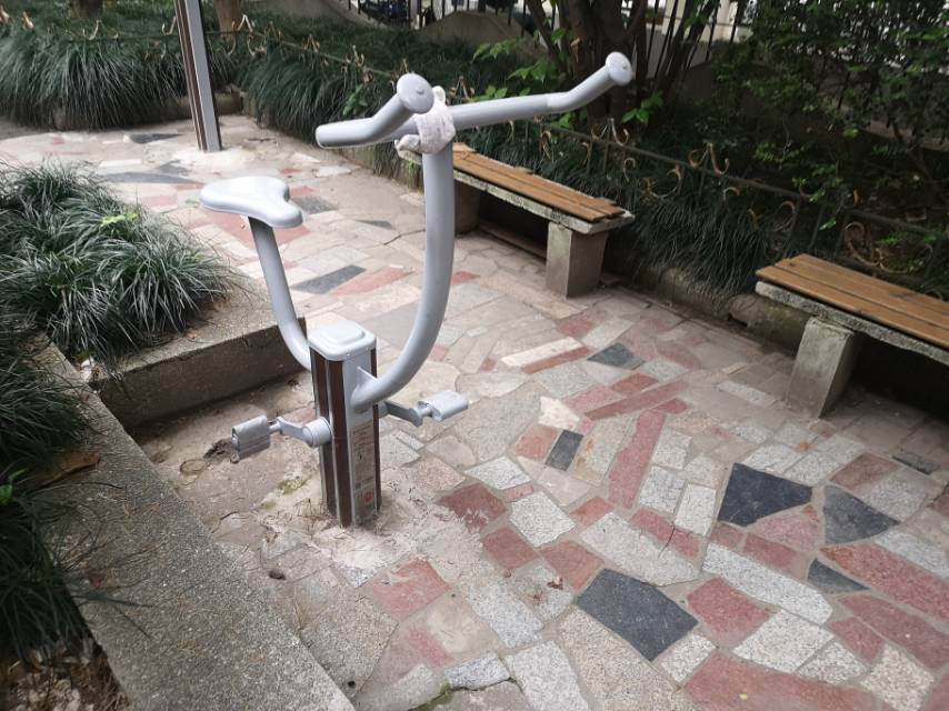 健身车