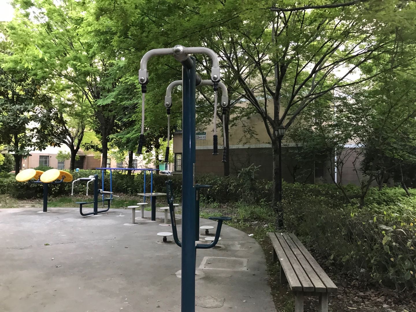 上肢牵引器