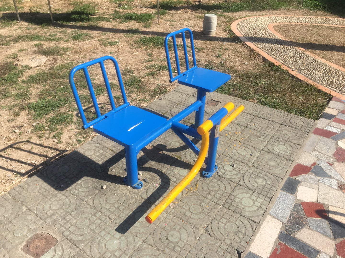 下肢训练器