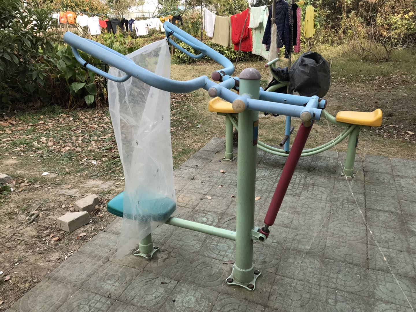 上肢锻炼器