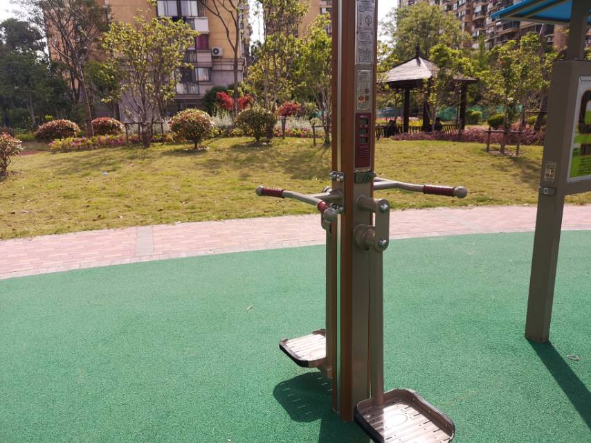 双位钟摆训练器