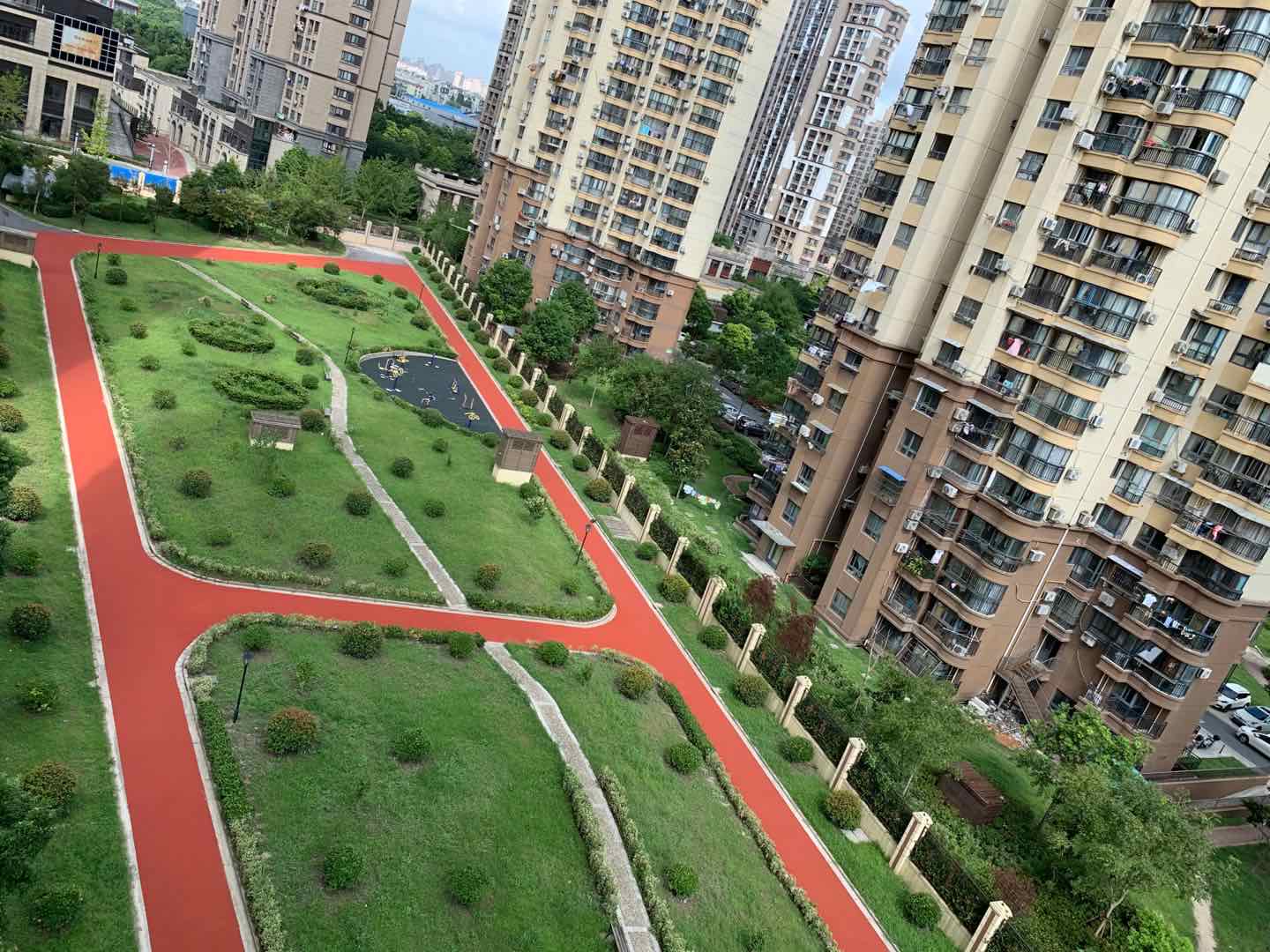 恒高家园市民健身步道