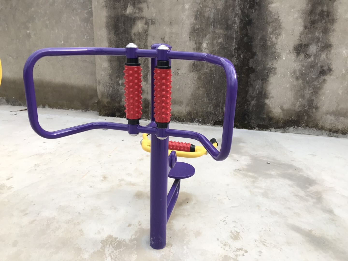 腰背按摩器