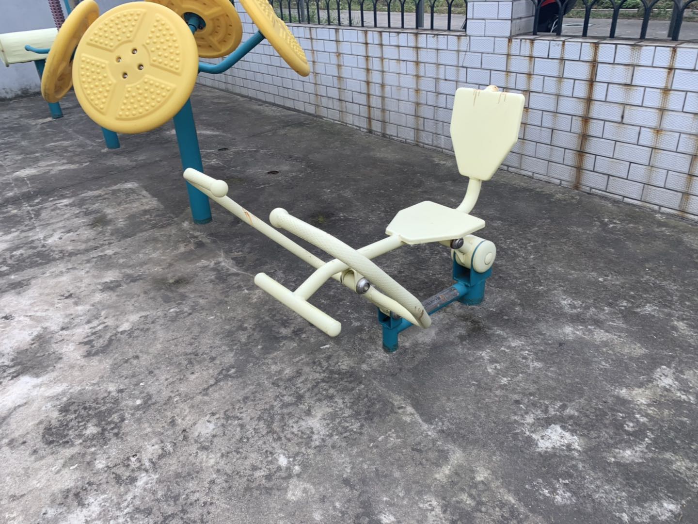 划船器