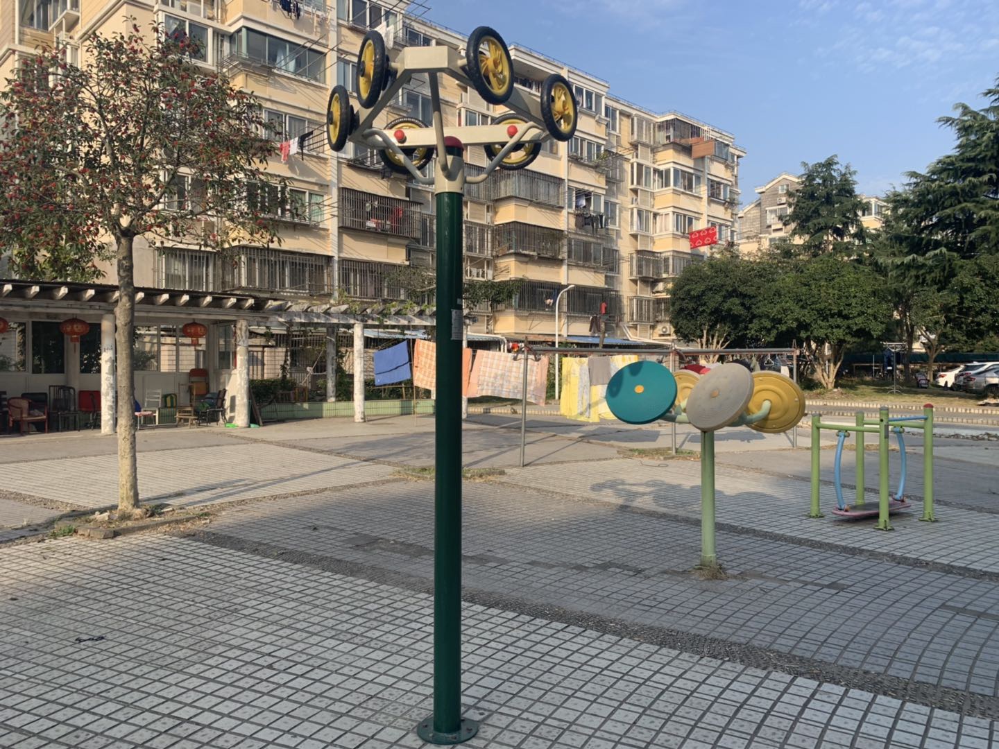 牵引器