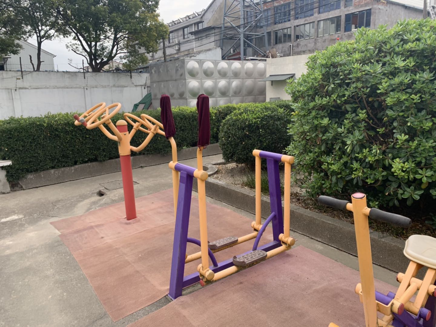 其 它