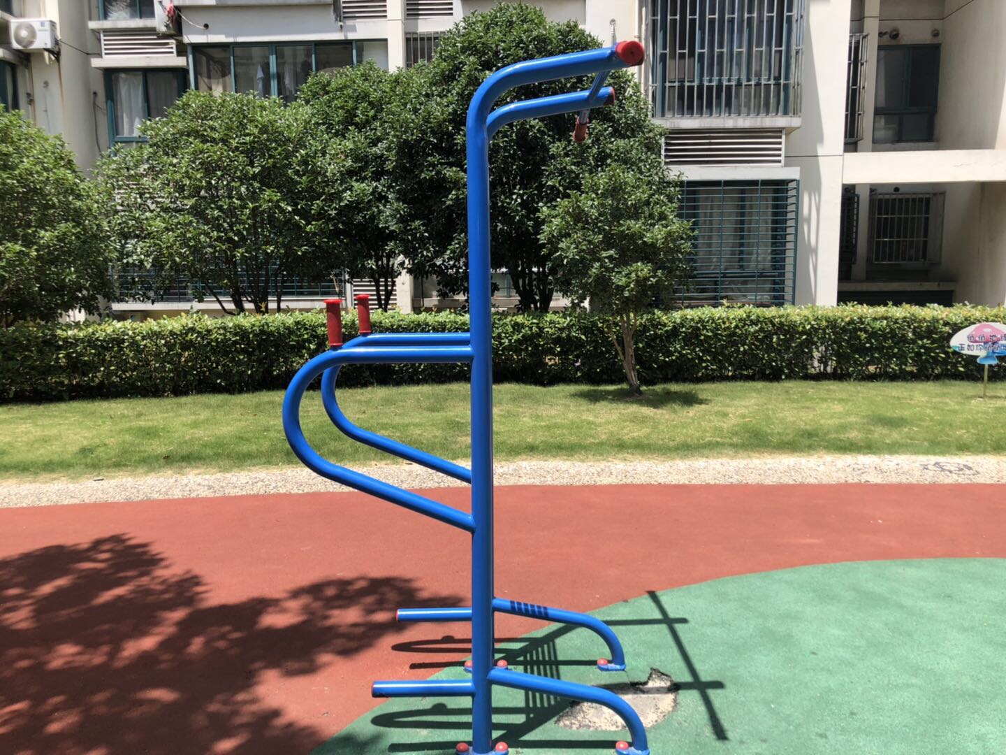 多功能锻炼器