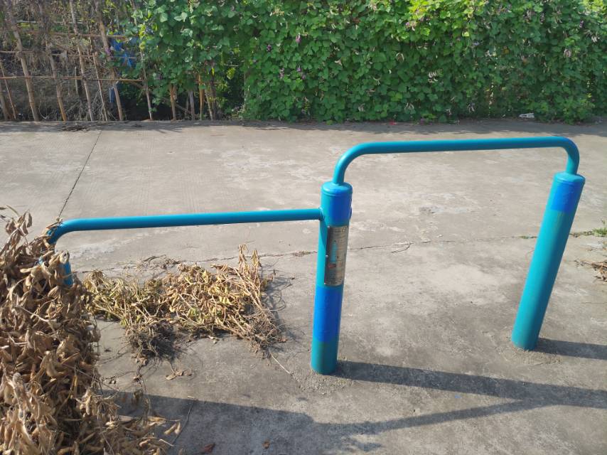 弹震压腿器